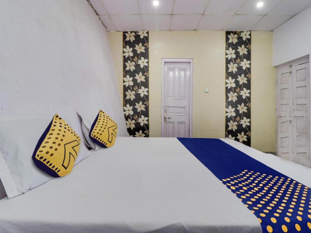 Hotel Jaiswal Estate Масурі Екстер'єр фото